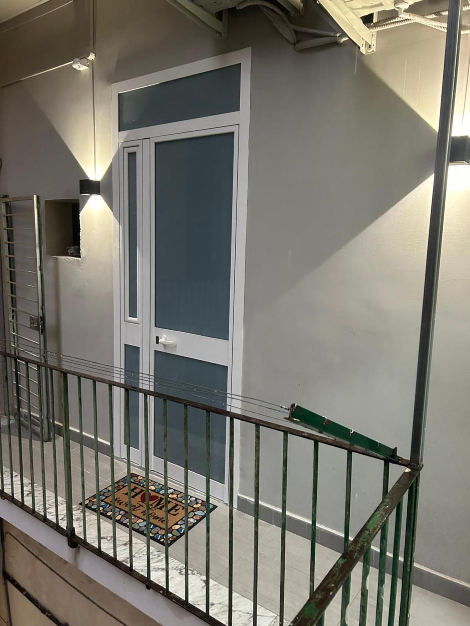 Valentino Caracciolo 105 Apartment เนเปิลส์ ภายนอก รูปภาพ