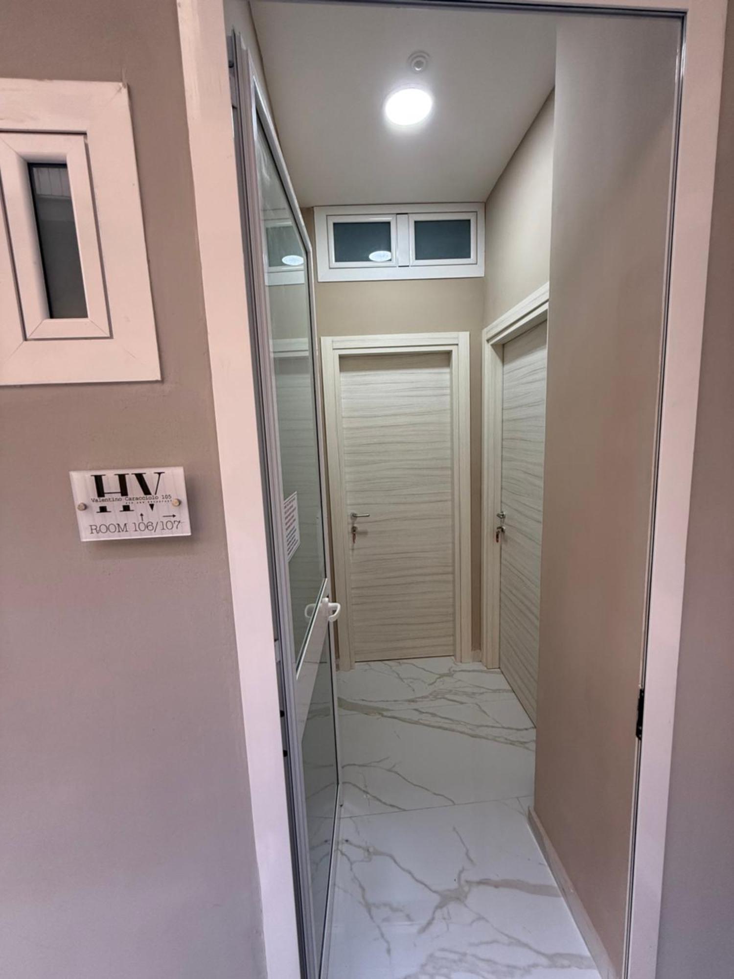 Valentino Caracciolo 105 Apartment เนเปิลส์ ภายนอก รูปภาพ