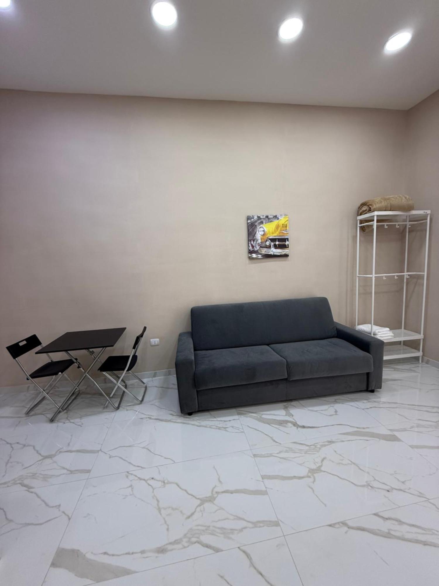 Valentino Caracciolo 105 Apartment เนเปิลส์ ภายนอก รูปภาพ